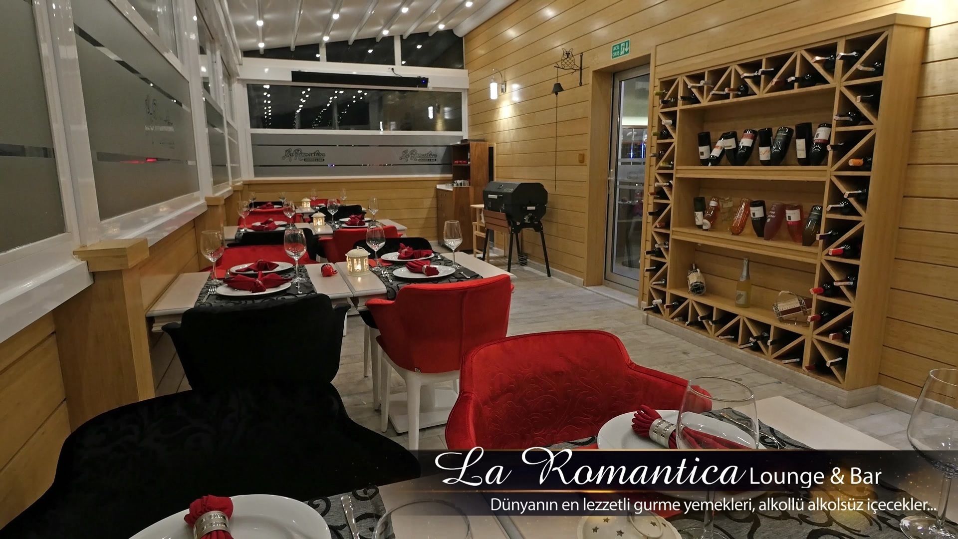 breakfast, lunch and dinner served