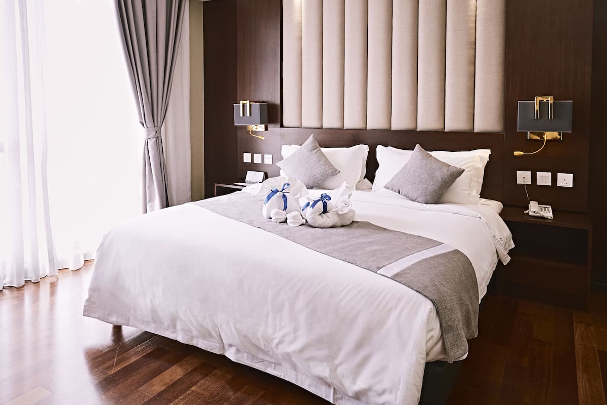Suite Signature, 1 très grand lit, vue ville