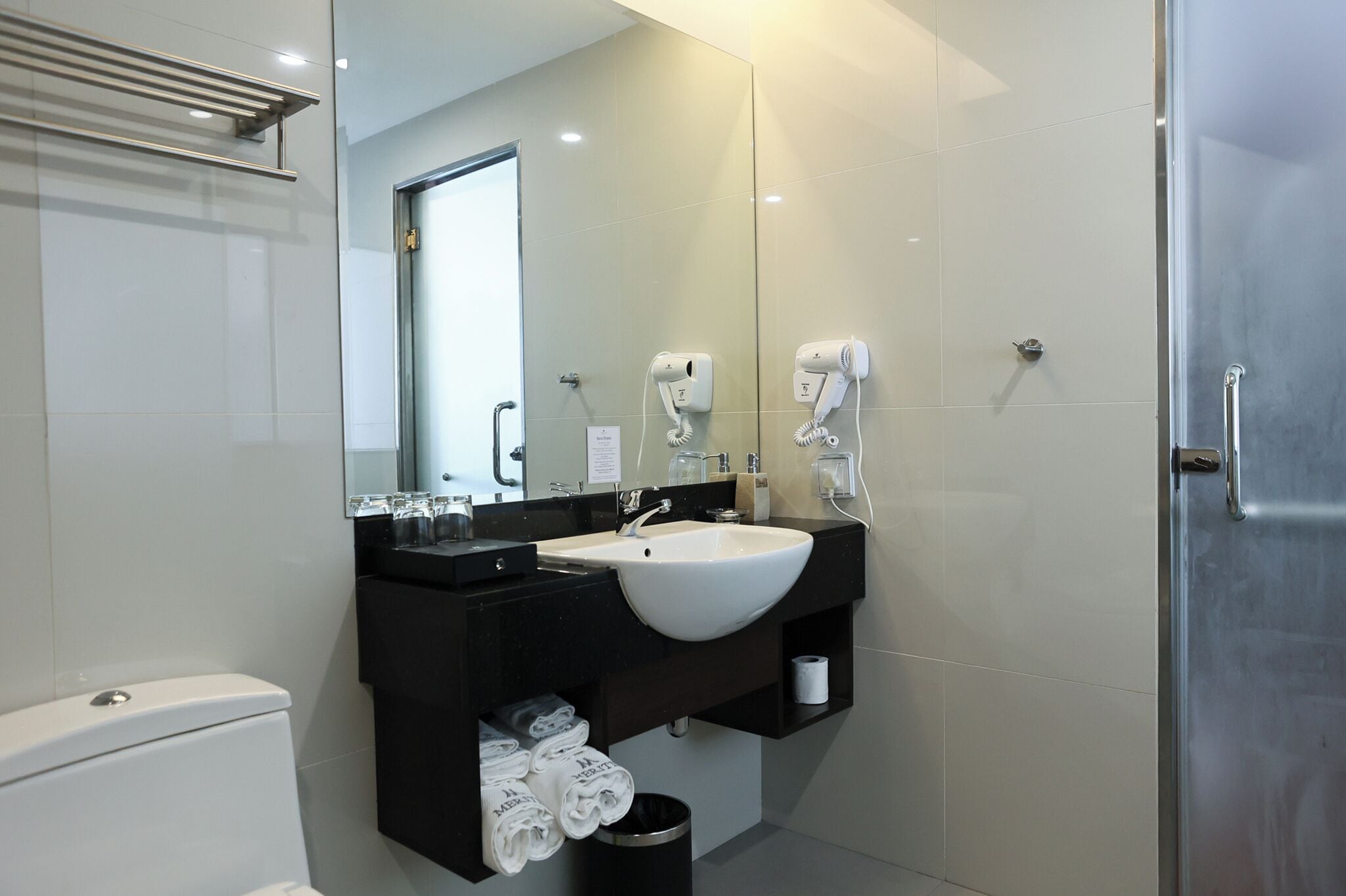Photo - Meritin Hotel