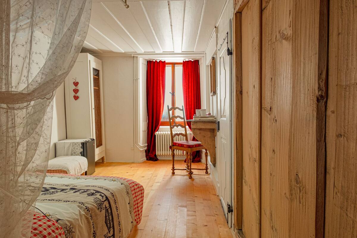 Romantisches Doppelzimmer, mit Bad (Armailli Baldaquin)