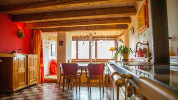 Appartement Exclusif, salle de bains privée (Hammam - Montagnes) | Cuisine privée