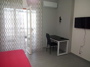 Premium bedding, individually furnished, desk, free WiFi - B&B Casa Normanna (Monreale)