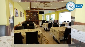 Daily English breakfast (THB 150 per person) - Phuket Chinoinn Hotel (Phuket)