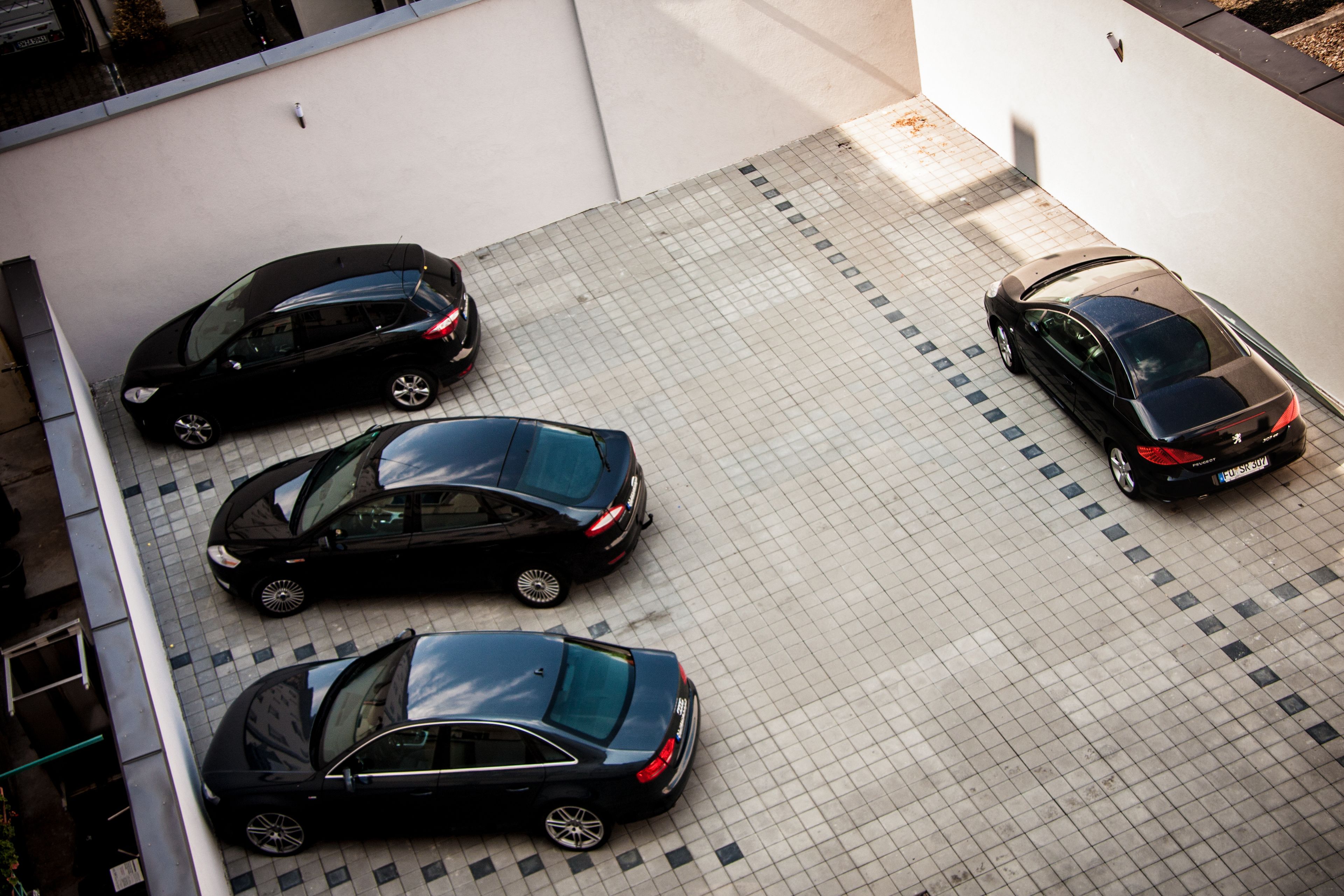 self-parking (surcharge) 10 per night