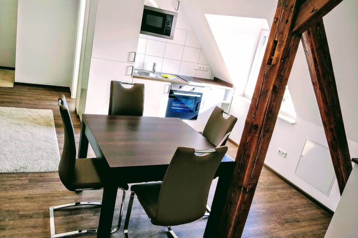 comfort apartment | private kitchen | stovetop, coffee/tea maker, electric kettle, cookware/dishes/utensils