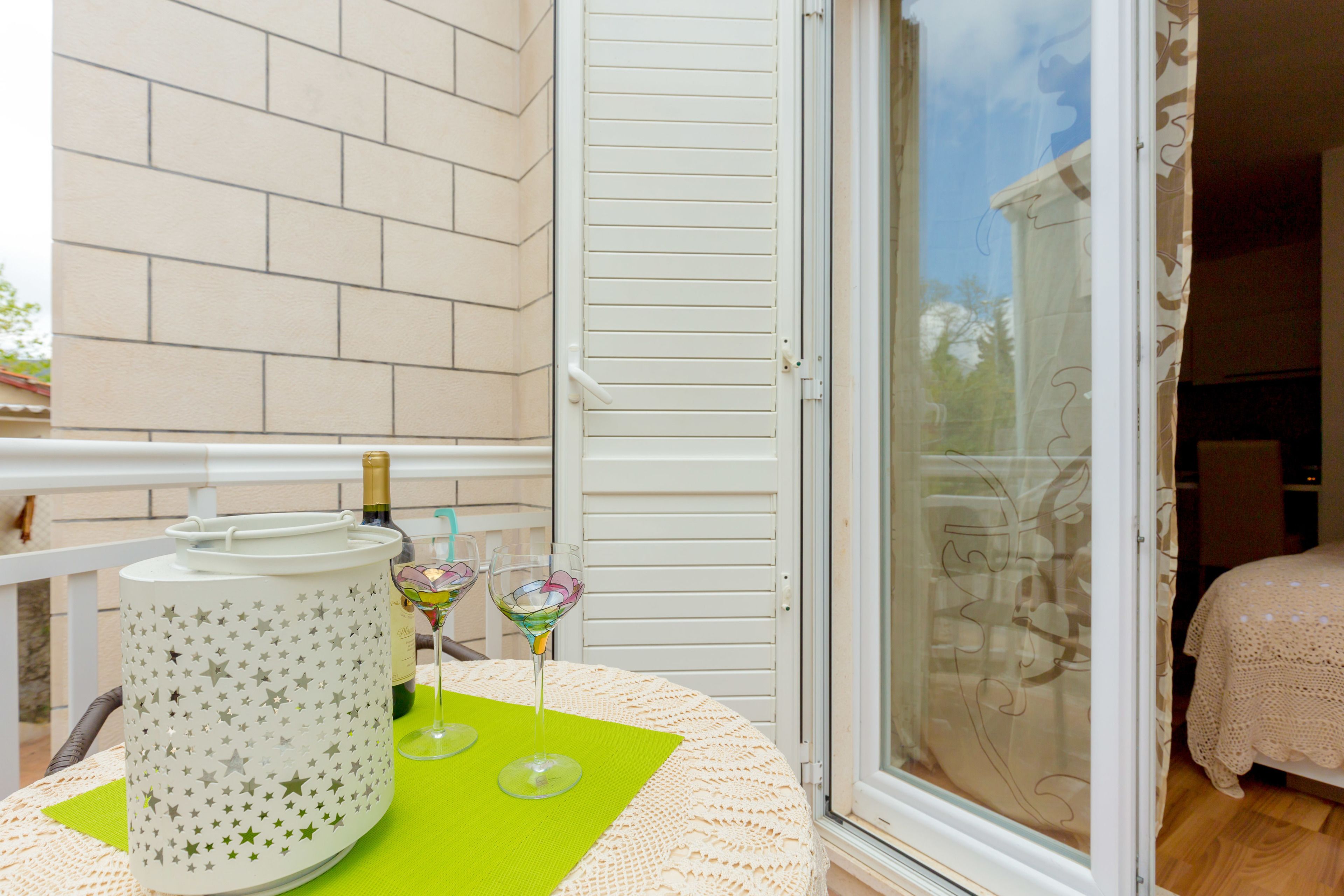 In-room safe, free cots/infant beds, free WiFi, bed sheets