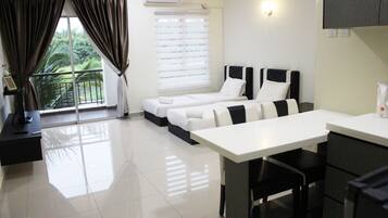 1 bedroom, blackout curtains, iron/ironing board, free WiFi