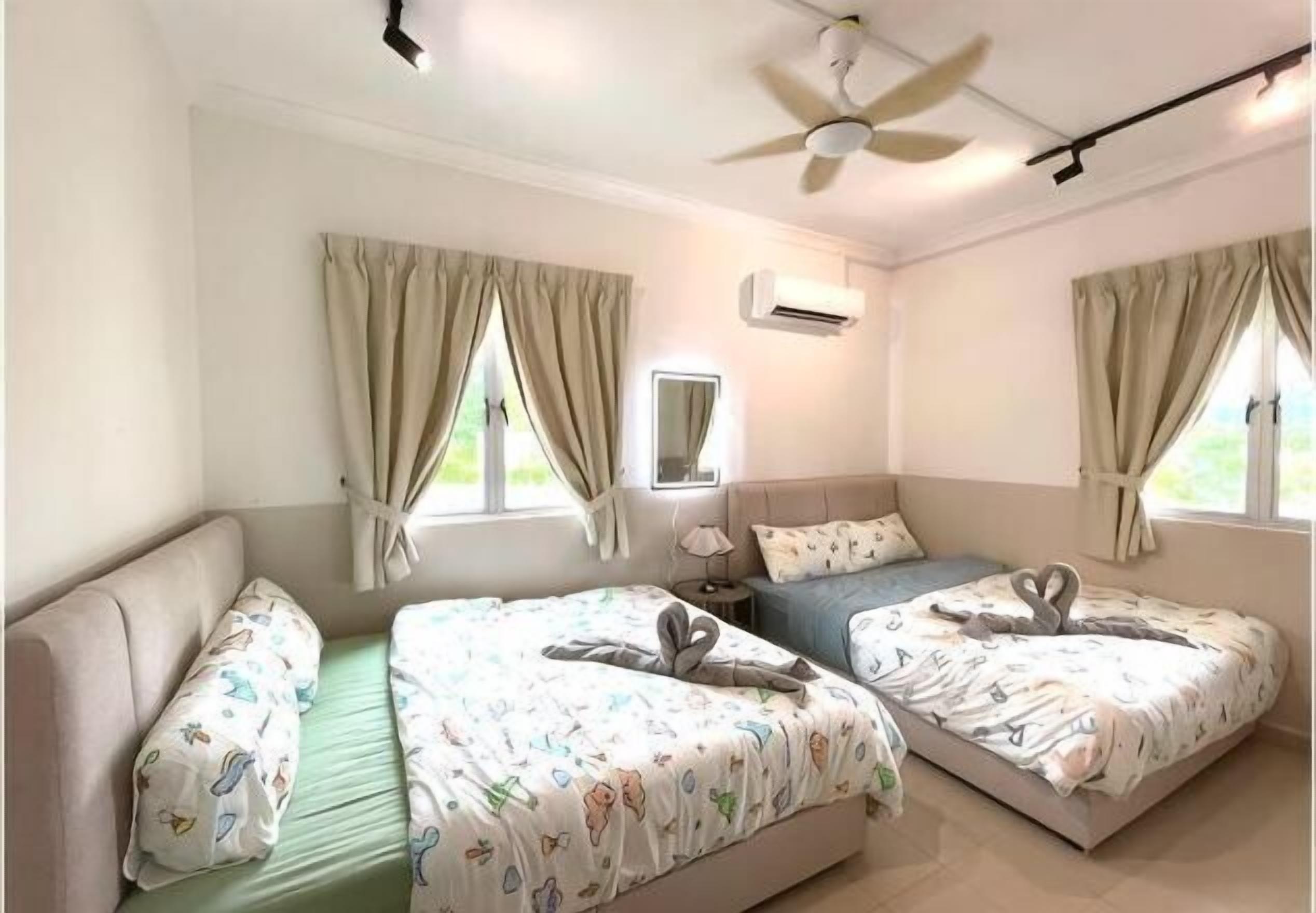 Blackout curtains, iron/ironing board, free WiFi