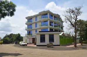Front of property - Africana Grand Hotel Arusha (Arusha)