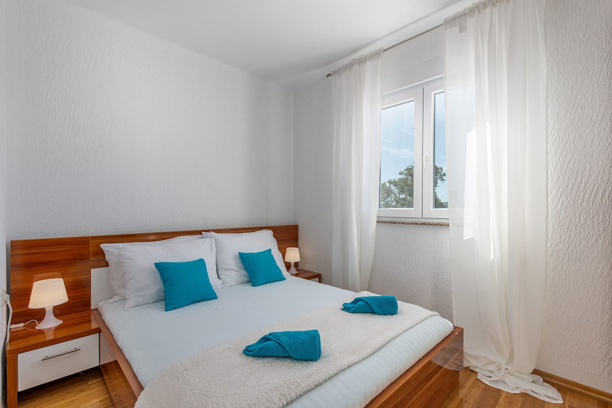 1 chambre, bureau, lit de bébé (supplément), accÚs au Wi-Fi (inclus)