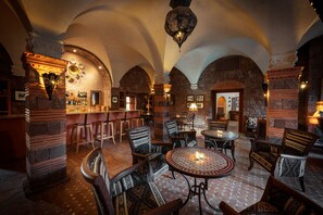 Bar (on property) - Kasbah Angour (Aghouatim)