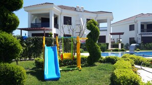 Garden - Cristal Villalar (Kemer)