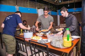 Outdoor dining - Lionsgate Hostel (Arusha)