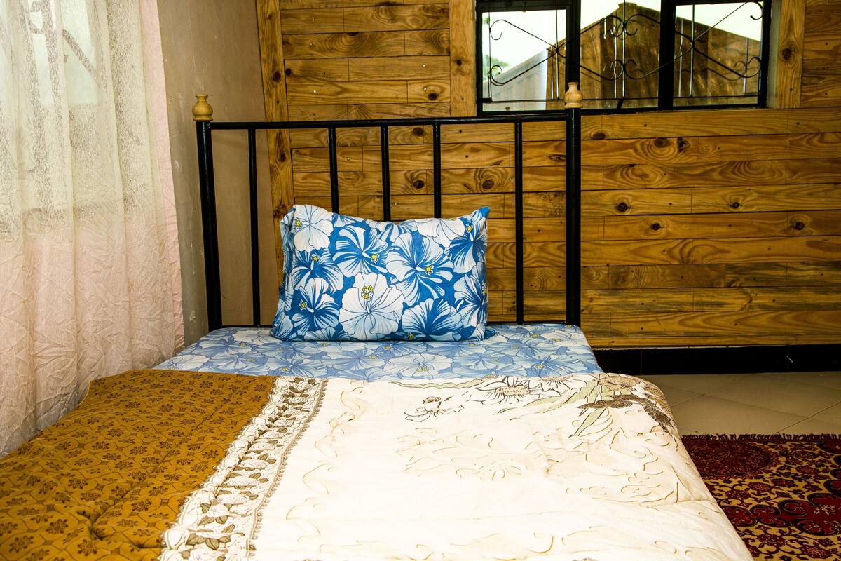 基本單人房 | 1 間睡房、熨斗/熨衫板、免費 Wi-Fi、床單