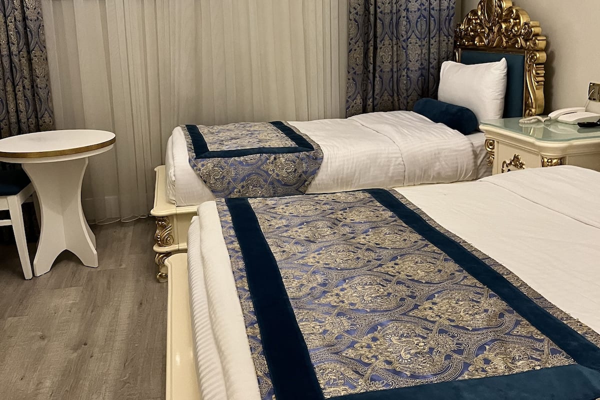 Tripla Economy | Biancheria da letto di alta qualità, minibar, una cassaforte in camera