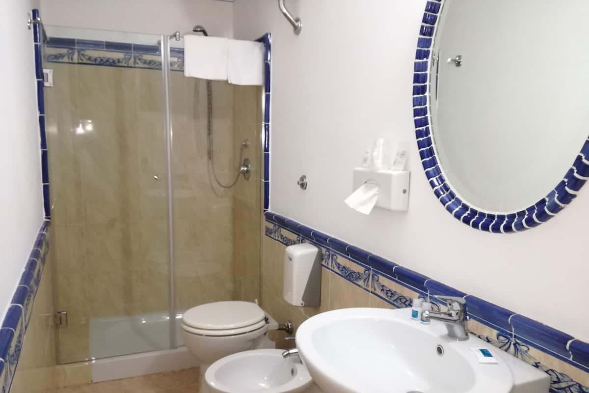 Minibar, desk, free cots/infant beds, free WiFi