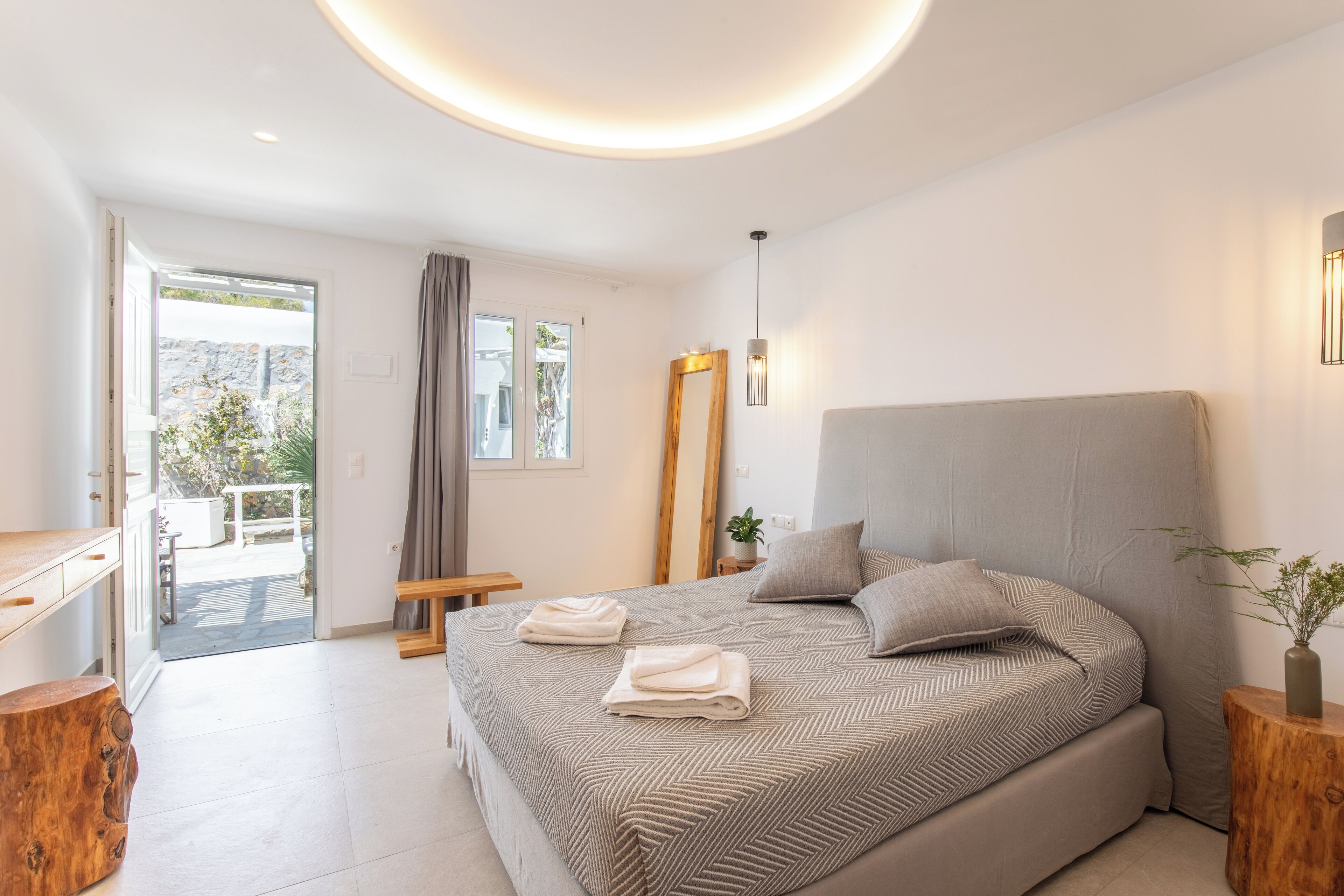 In-room safe, soundproofing, iron/ironing board, free cots/infant beds