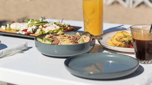 Unclassified image, 4 of 95, button - Agia Anna on the beach (Mykonos)