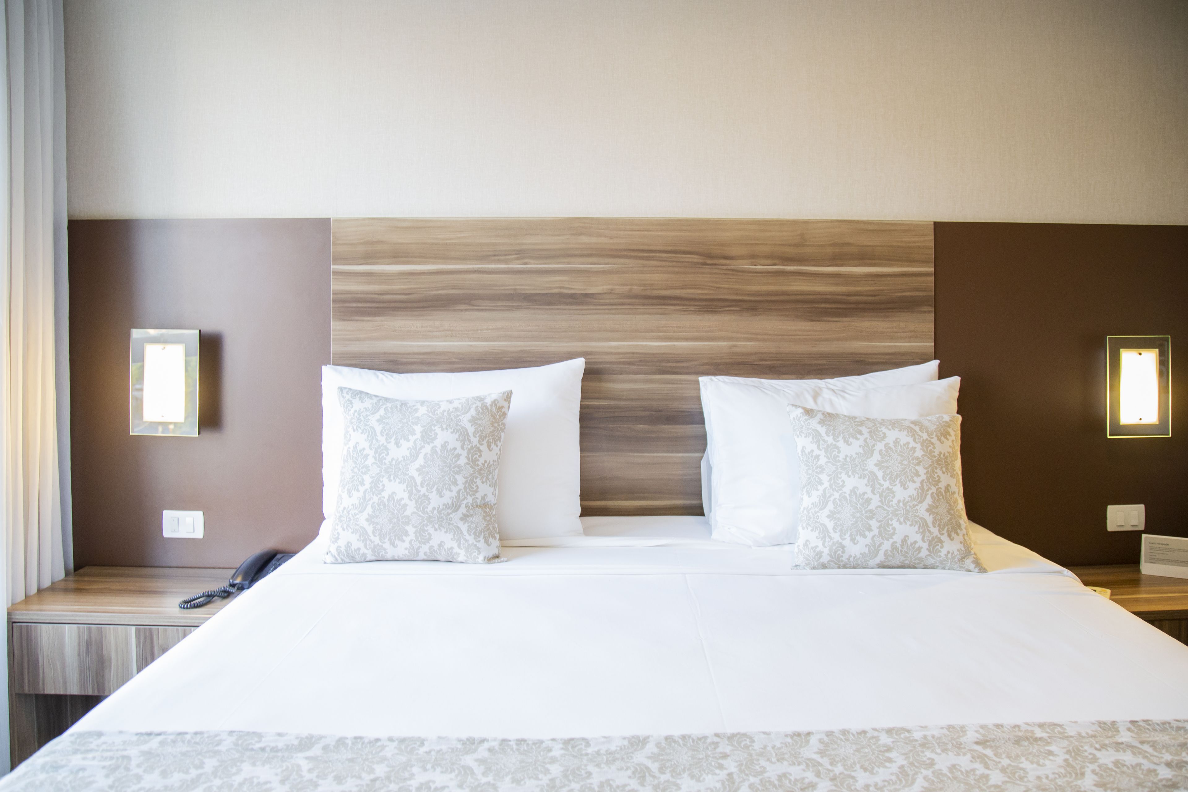 double room (master) | 1 bedroom, minibar, in-room safe, desk