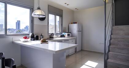 Holyguest - Hacovchim St. 15