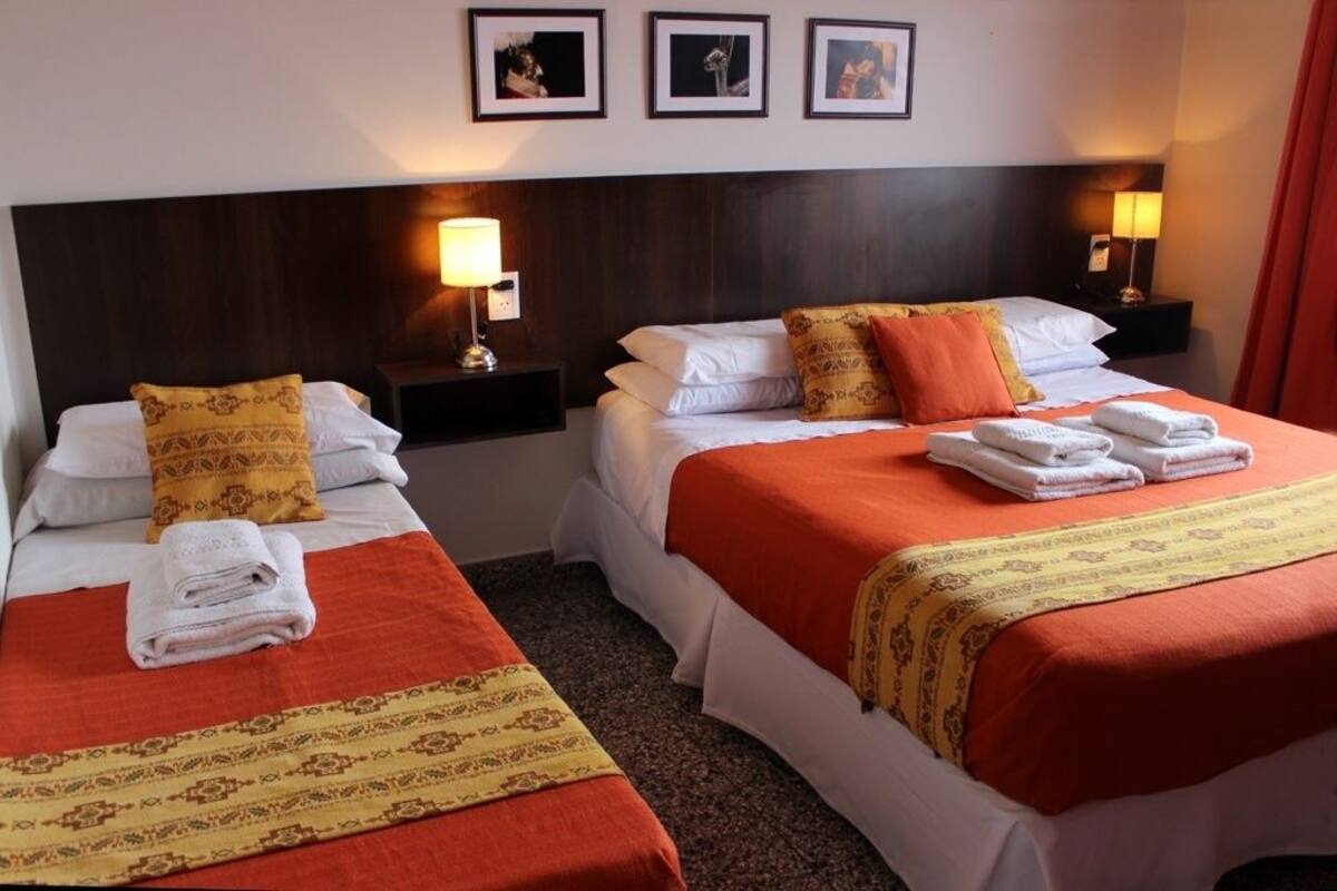 Triple Room | In-room safe, iron/ironing board (on request), WiFi (free)