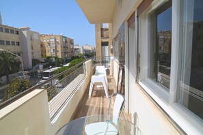 Apartment | Balcony - Holyguest - Ben Yehuda 218 (Tel Aviv)