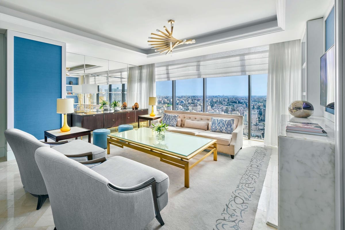 1 habitación, ropa de cama de alta calidad, edredón y minibar