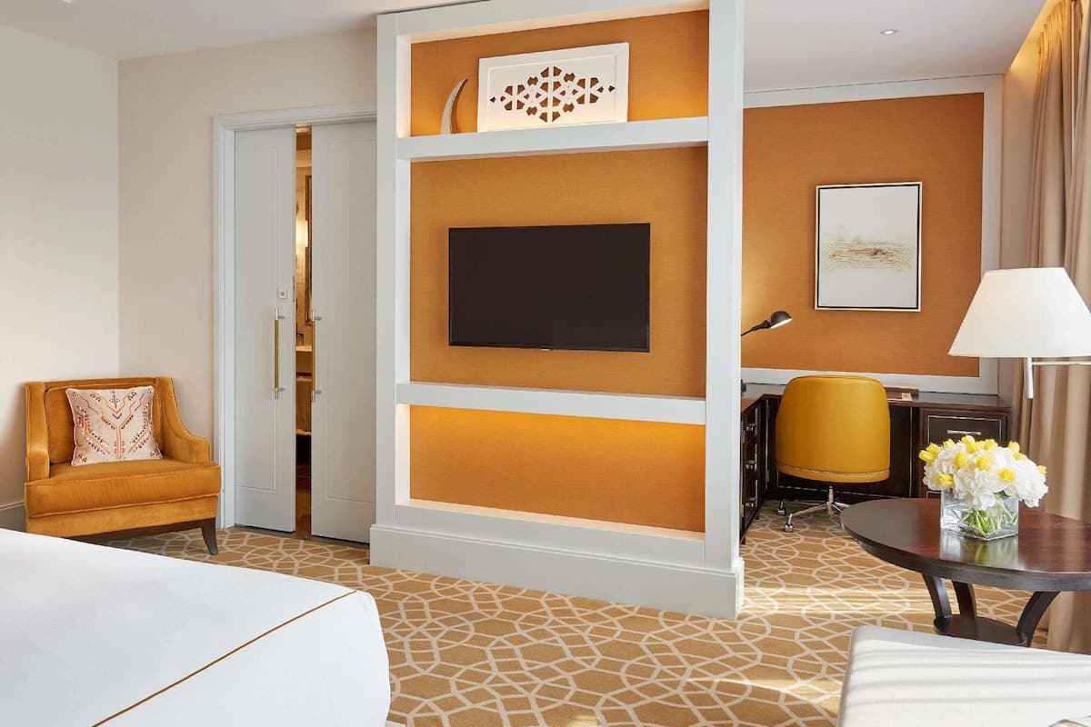 Ropa de cama de alta calidad, edredón y minibar