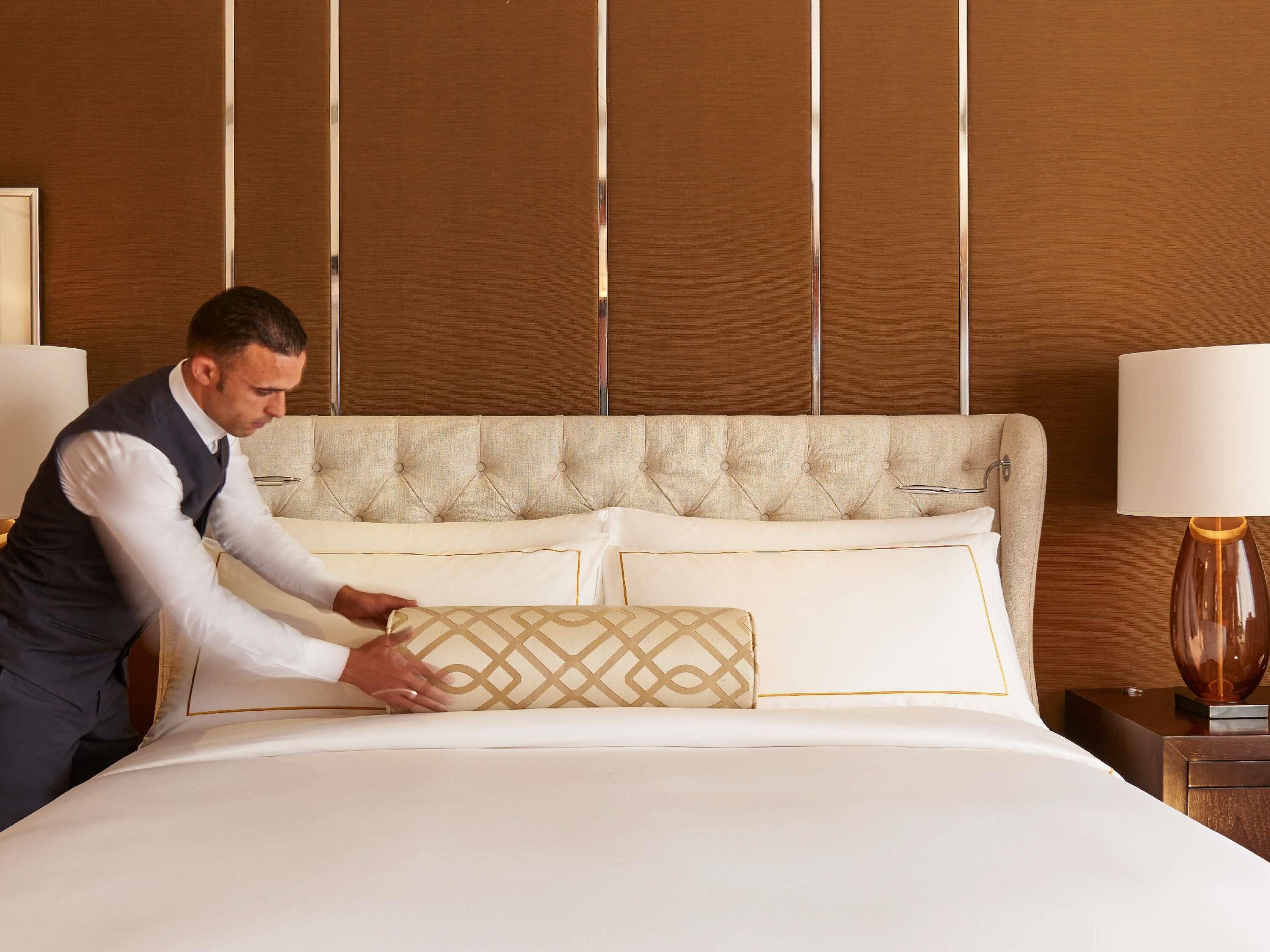 Ropa de cama de alta calidad, edredón y minibar 