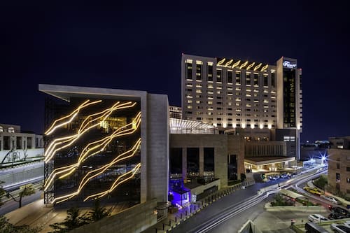 Front of property – evening/night