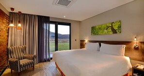 Premium bedding, minibar, in-room safe, individually furnished - ANEW Resort Vulintaba Newcastle (Newcastle)
