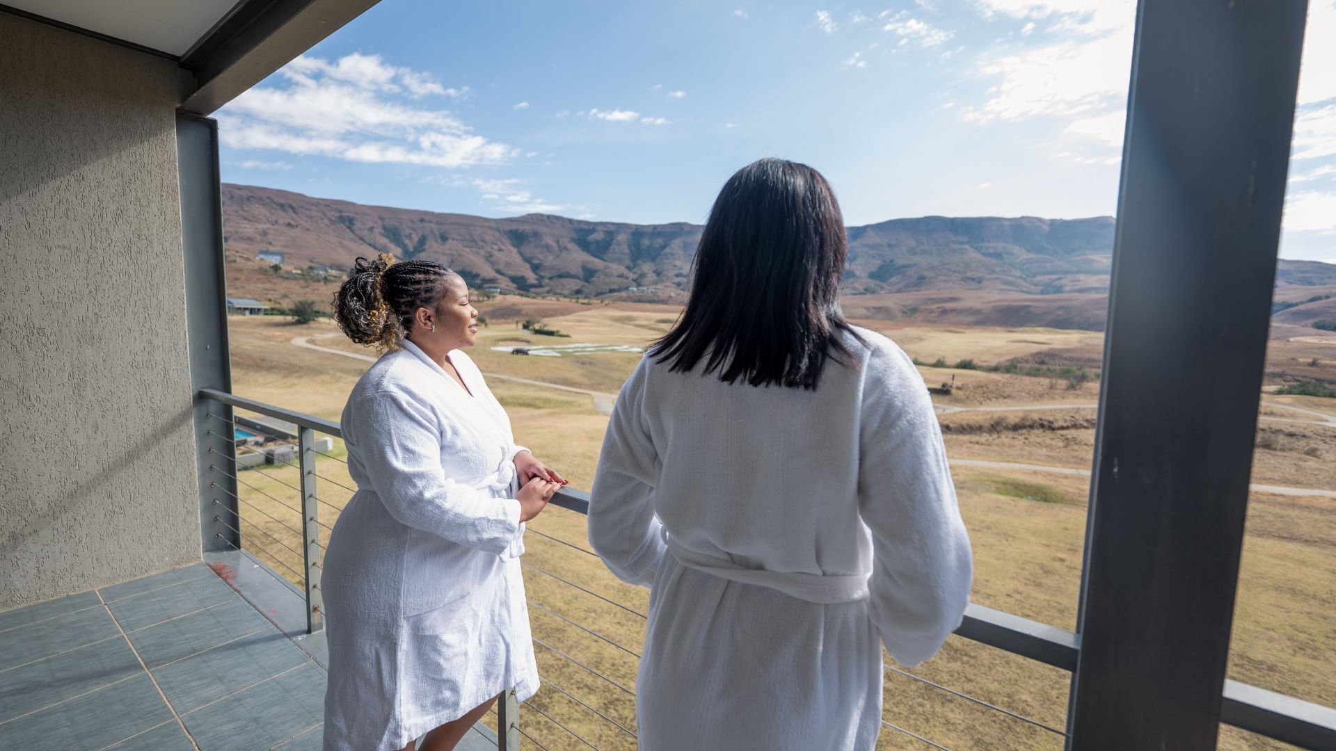 standard room, 1 king bed | 1 bedroom, premium bedding, minibar, in-room safe