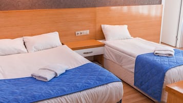 1 bedroom, free minibar, desk, iron/ironing board