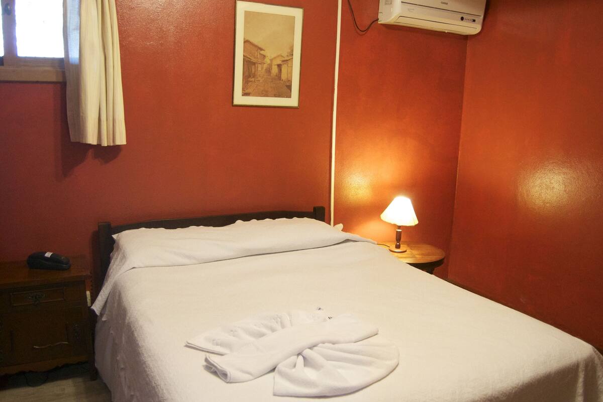 Economy Apartment | Minibar, free WiFi, bed sheets