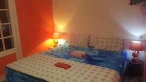 Estúdio standard, sacada | 2 quartos, roupas de cama premium, escrivaninha, cortinas blackout