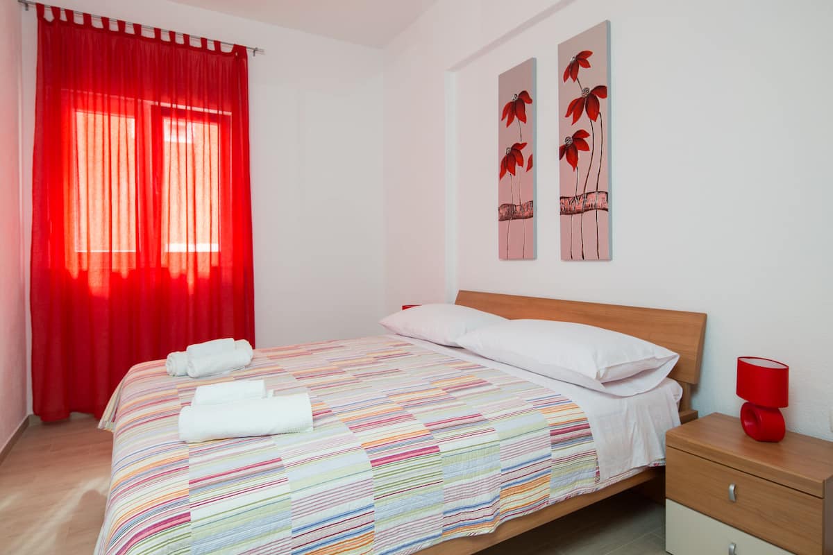 family apartment, 3 bedrooms, terrace, poolside | 1 bedroom, in-room safe, iron/ironing board, free cots/infant beds