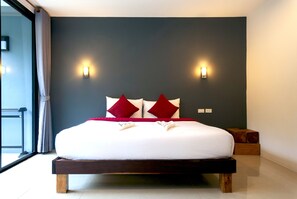 Minibar, in-room safe, desk, iron/ironing board - Ao Nang O2 Boutique Hotel (Krabi)