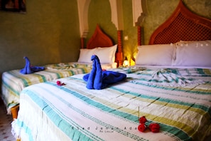 Premium bedding, desk, blackout curtains, soundproofing - Riad Jenan Adam (Marrakech)