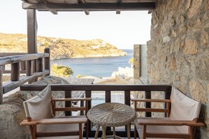 Villa, 3 Bedrooms | Terrace/patio
