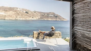 Deluxe Double room, Sea View and Hot Tub | Beach/ocean view