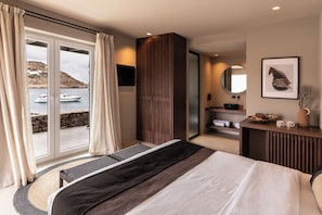 Deluxe Double room, Sea View and Hot Tub | Roupas de cama de algodão egípcio, roupas de cama premium