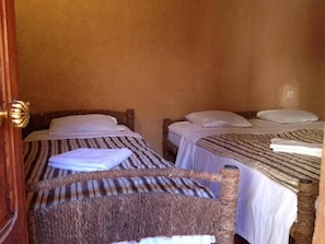 Free WiFi, bed sheets