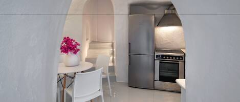 Superior-talo | Oleskelualue | 32–tuumainen taulutelevisio, jossa satelliittikanavat