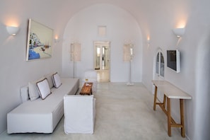 Superior House | Living area