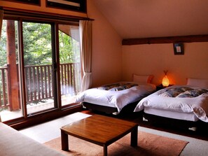 Dreibettzimmer, eigenes Bad ( Log )