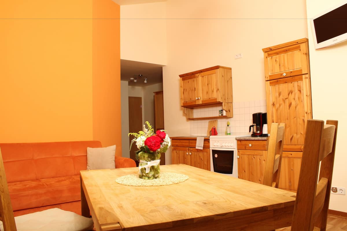 family apartment, 2 bedrooms | room amenity