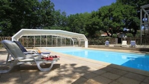Outdoor pool - Le Relais de la Foret (Benon)