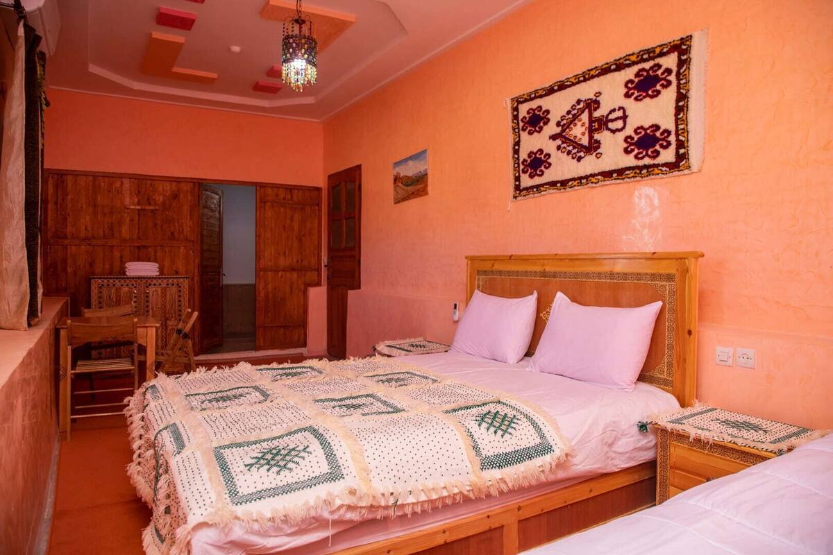 Triple Room | Soundproofing, iron/ironing board (on request), WiFi (free), bed sheets