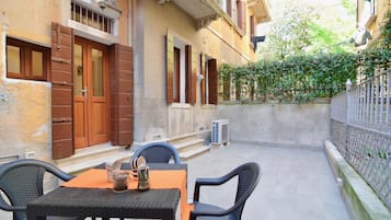 Apartment, 2 Bedrooms | Terrace/patio