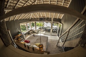 Suite familiar | Minibar, caixa forta a l'habitació, escriptori i cortines opaques